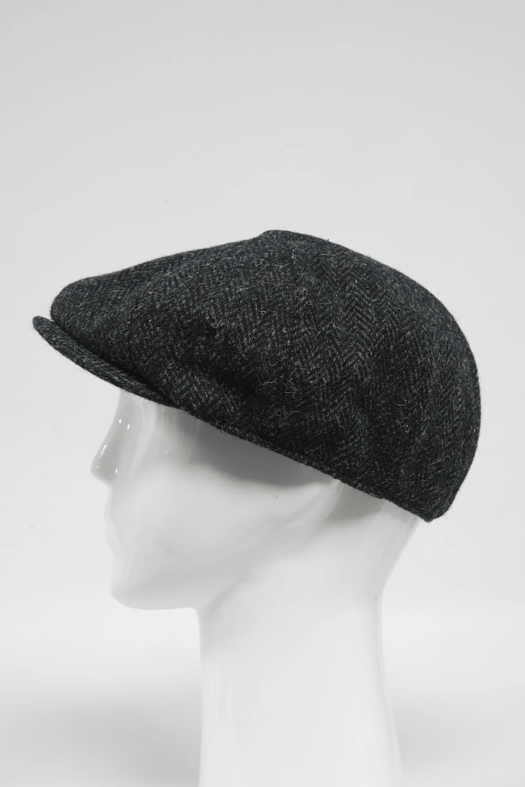 Harris Tweed 8 Piece Flat Cap - Dark Charcoal Herringbone (HH) - Image 4