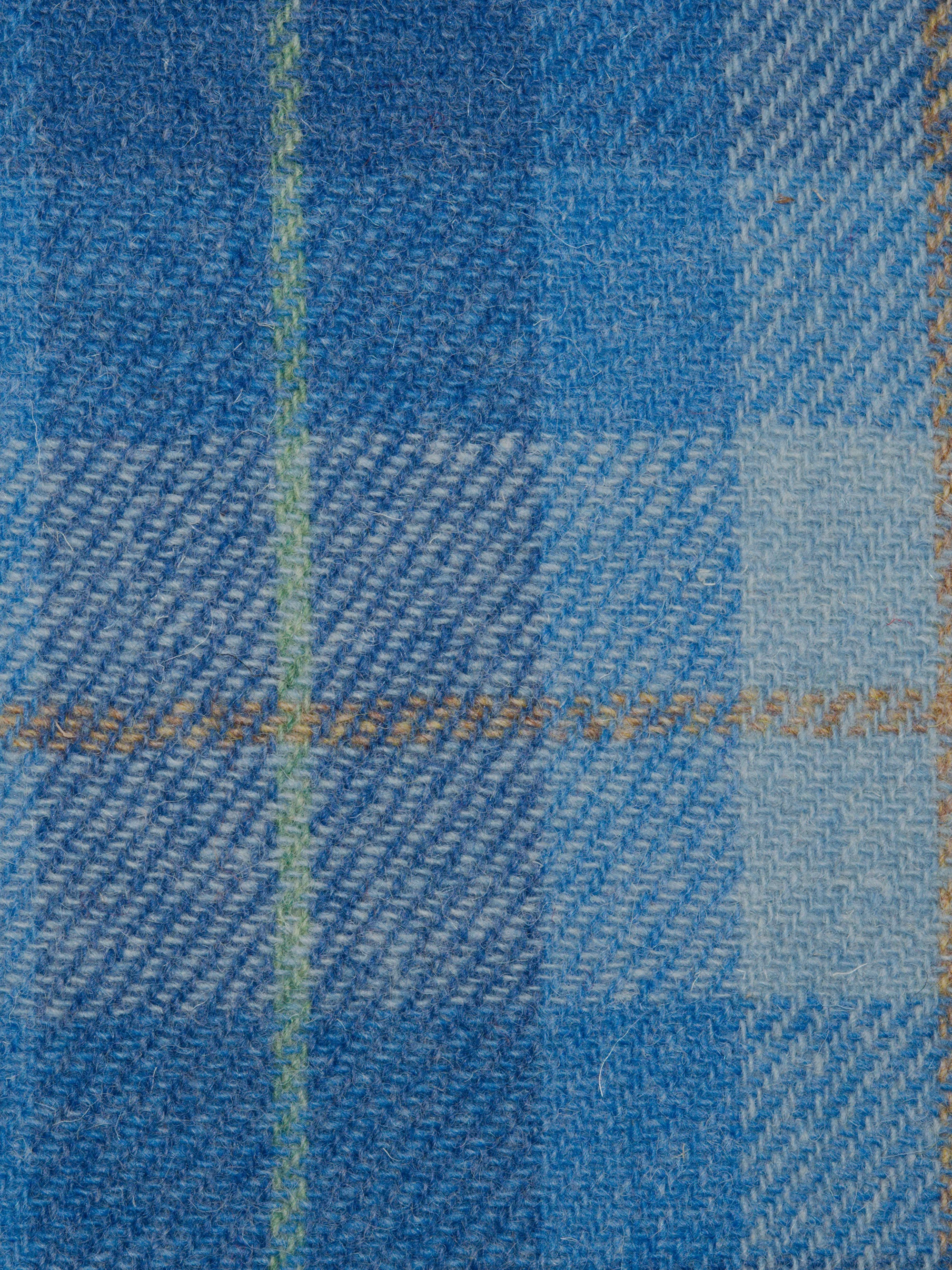 Harris Tweed Blue Check A069 (CC002)