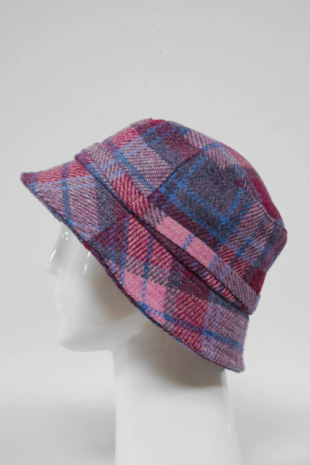 Harris Tweed Ladies Bucket Hat - Pink Blue Check (HH) - Image 4