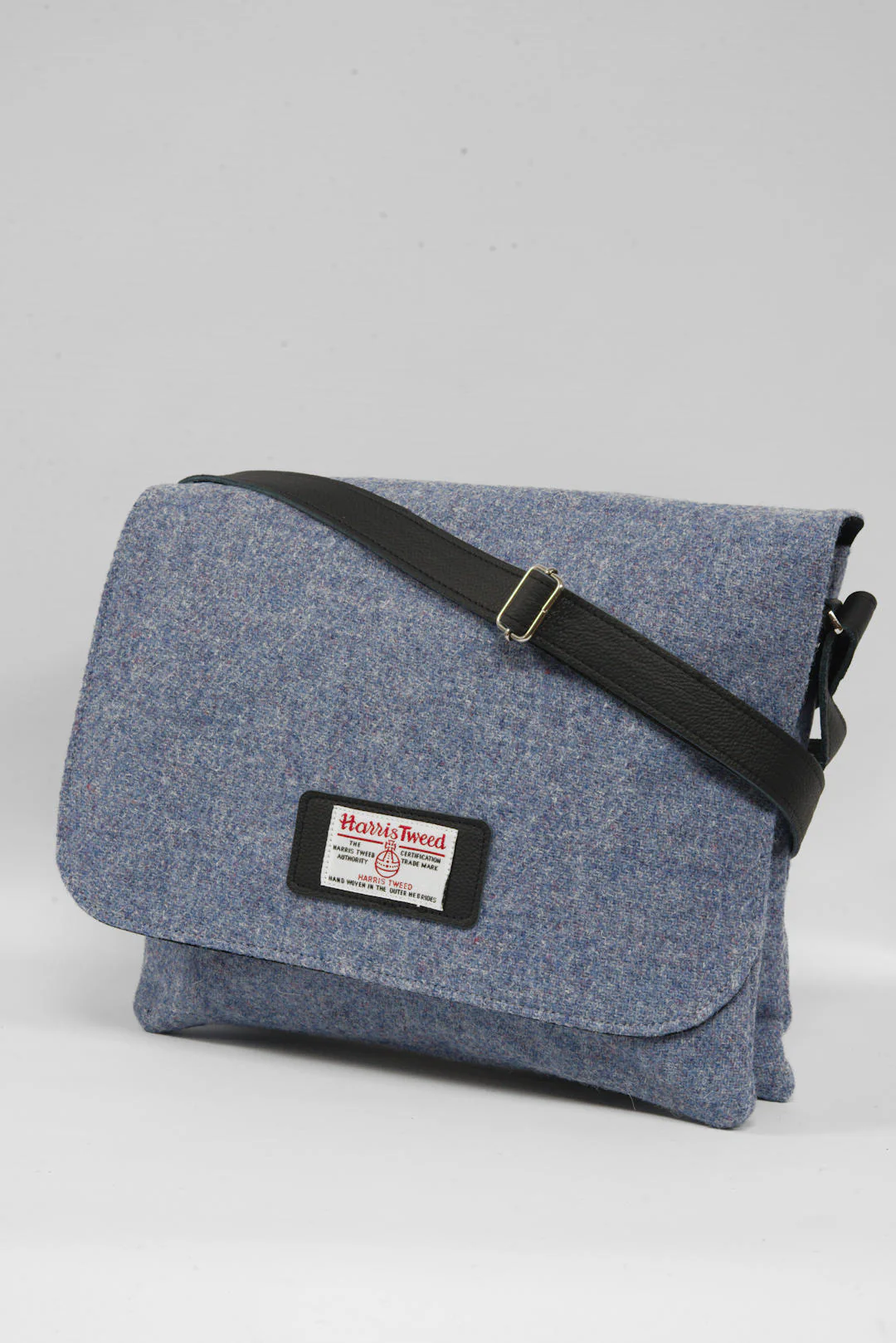 Harris Tweed Scalpay Bag - 228 (Black Leather) - Image 3