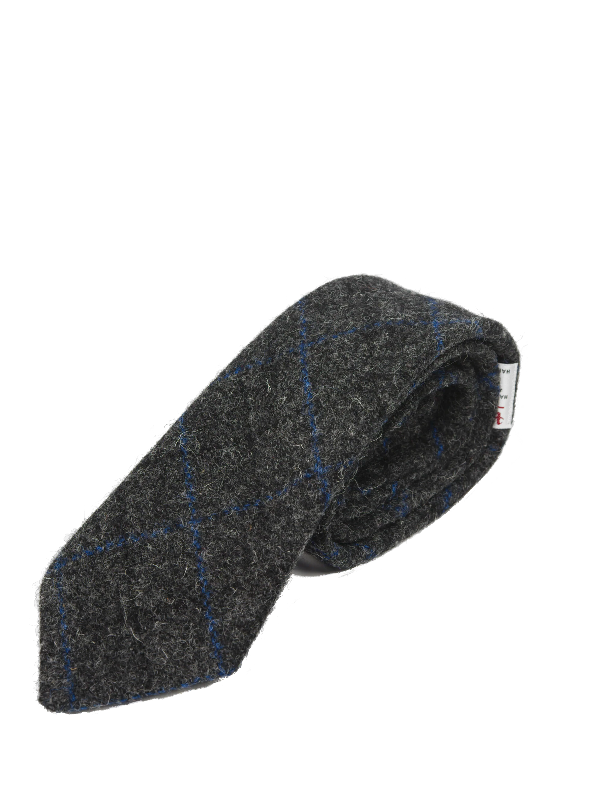 Harris Tweed Tie - 255 Grey Windowpane - Image 3