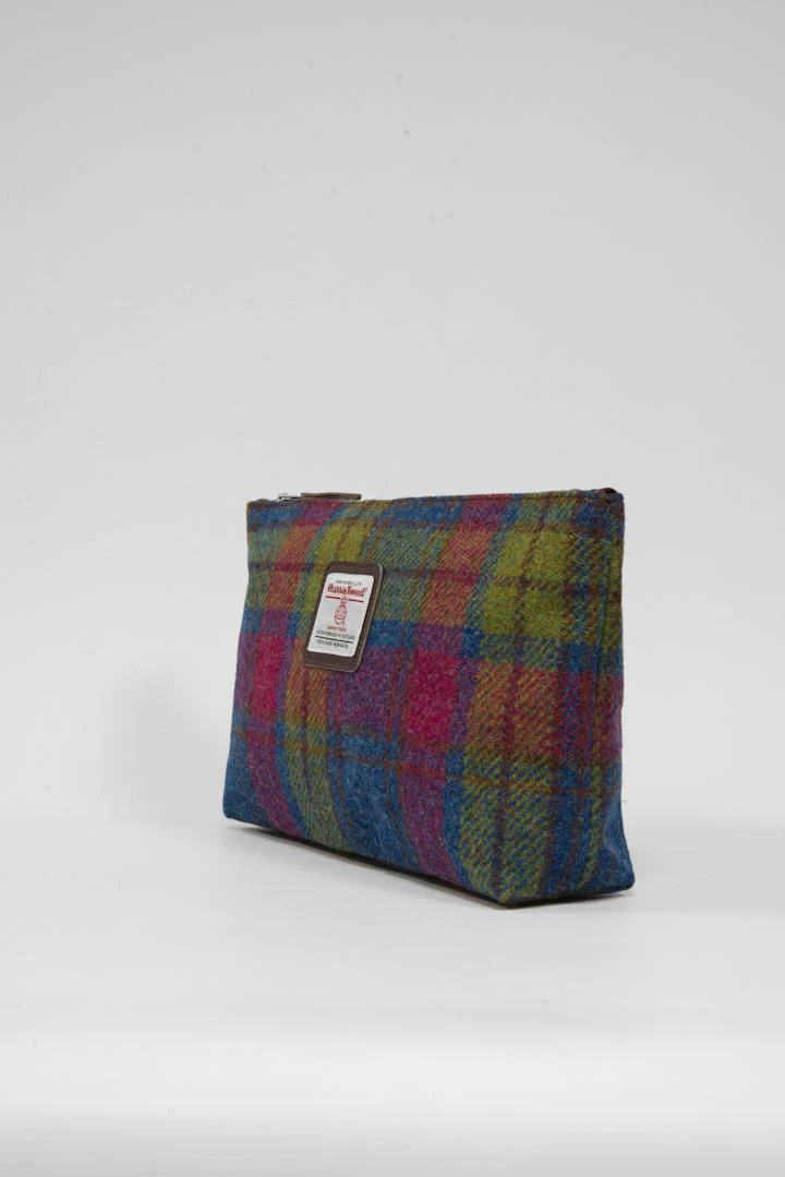 Harris Tweed Toiletries Bag - A0195 Brown Leather - Image 2