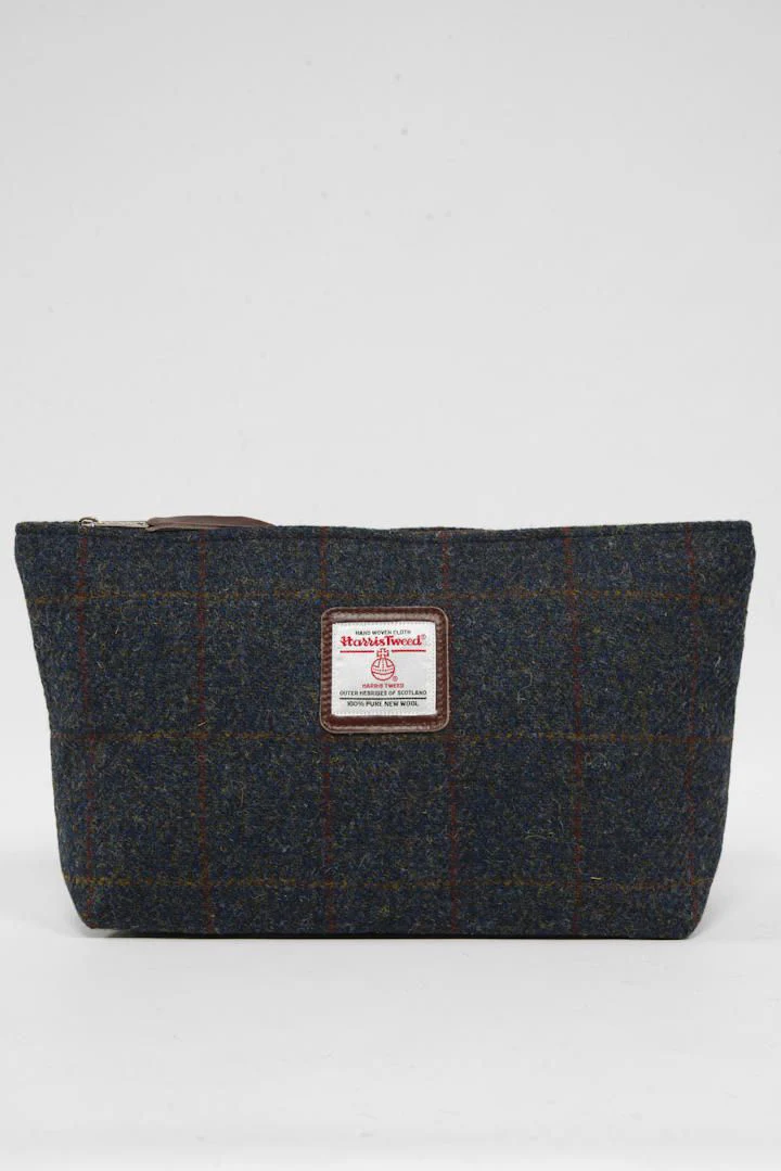 Harris Tweed Toiletries Bag - A0239 (Brown Leather)